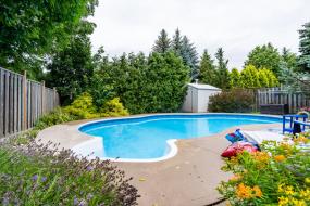 Property listing for 145 Lavender Dr., Ancaster, ON