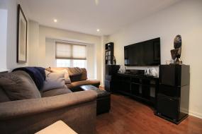 Property listing for 26 Hepworth Cres., Ancaster, ON