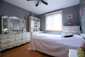 Property listing for 489 Cochrane Rd., Hamilton, ON