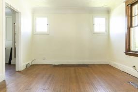 Property listing for 46 Newton Ave., Hamilton, Ontario