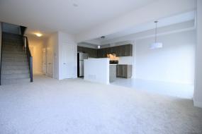 Property listing for 40 Dennis Dr., Smithville, ON