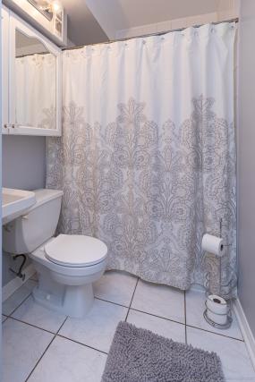 Property listing for #207-30 Summit Ave., Hamilton, Ontario