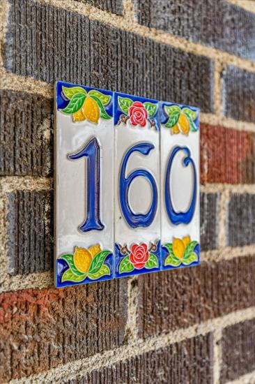 Property listing for 160 Dalewood Cres., Hamilton, ON