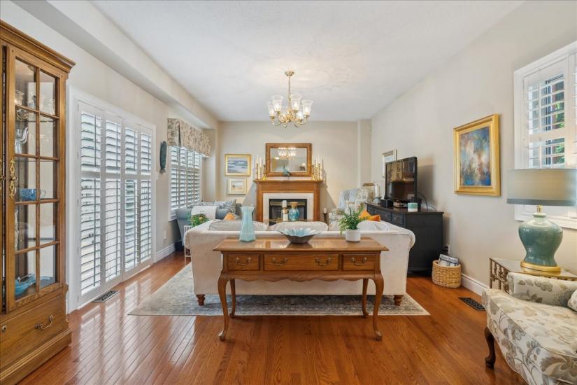 Property listing for #101-100 Beddoe Dr., Hamilton, ON