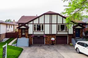 Property listing for 42 Beston Dr., Hamilton, Ontario
