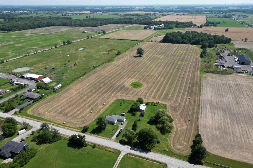 Property listing for 958 Highland Rd. E., Stoney Creek, ON