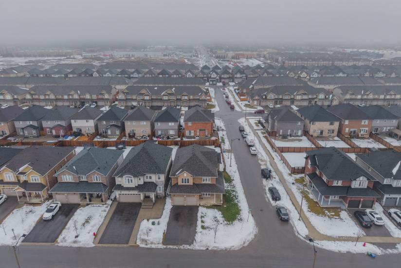 Property listing for 79 Dolomiti Crt., Stoney Creek, ON