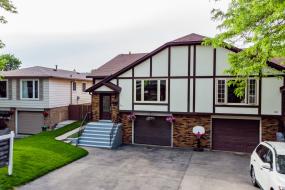 Property listing for 42 Beston Dr., Hamilton, Ontario