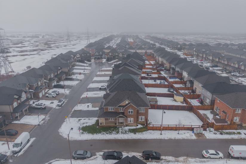 Property listing for 79 Dolomiti Crt., Stoney Creek, ON