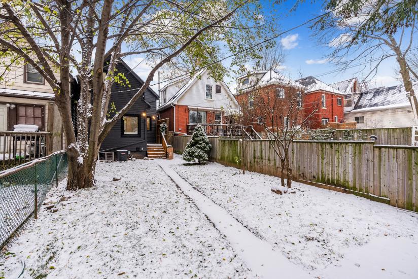 Property listing for 24 Norway Ave, Hamilton, ON