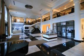 Property listing for #704-112 King St. E., Hamilton, ON