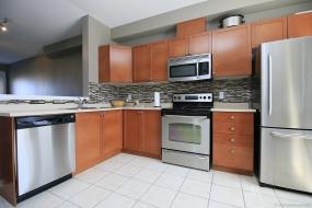 Property listing for #14-170 Dewitt Rd., Stoney Creek, ON