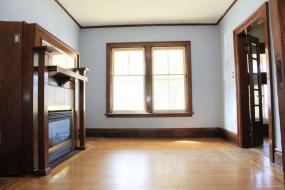 Property listing for 9 Barnesdale Ave. S., Hamilton, ON