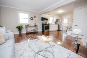 Property listing for 69 East 22nd St., Hamilton, ON