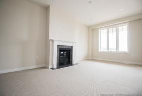 Property listing for 84 Dunrobin Lane, Grimsby, ON