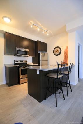 Property listing for #607-85 Robinson St., Hamilton, Ontario