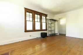 Property listing for 46 Newton Ave., Hamilton, Ontario