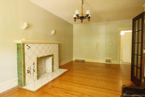 Property listing for 111 Gladstone Ave., Hamilton, Ontario