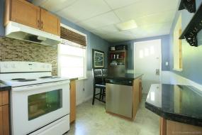 Property listing for 143 Cline Ave. S., Hamilton, ON