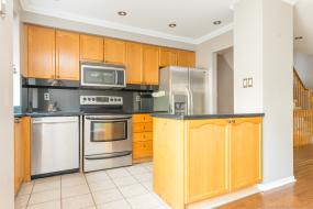 Property listing for #27-75 Ryan's Way, Waterdown, ON