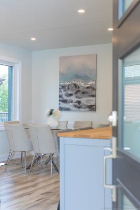 Property listing for 543 Upper Sherman Ave., Hamilton, ON