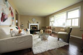 Property listing for 675 Scenic Dr., Hamilton, ON