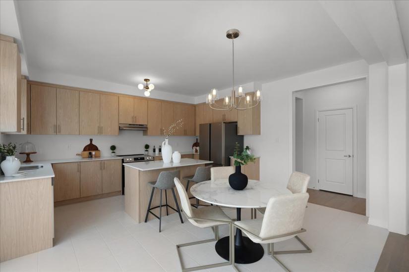 Property listing for 628 Windwood Drive, Binbrook, ON