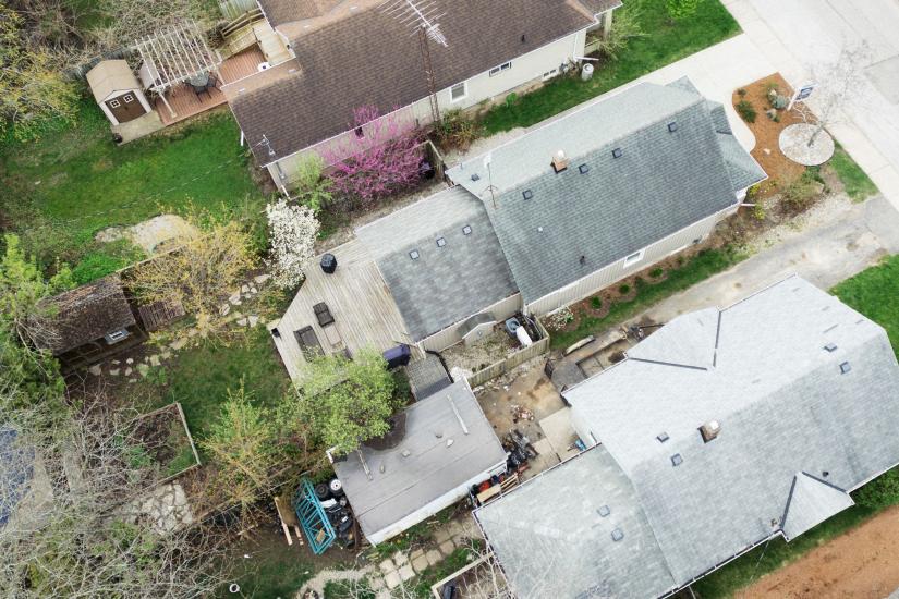 Property listing for 105 Highland Ave., St. Catharines, ON