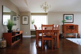 Property listing for 5 Sugarberry Crt., Stoney Creek, ON