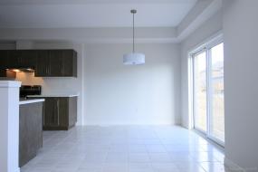 Property listing for 40 Dennis Dr., Smithville, ON