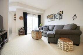 Property listing for #8-11 Stockbridge Gardens, Stoney Creek, ON