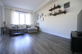 Property listing for 15 Pagebrook Cres., Stoney Creek, Ontario