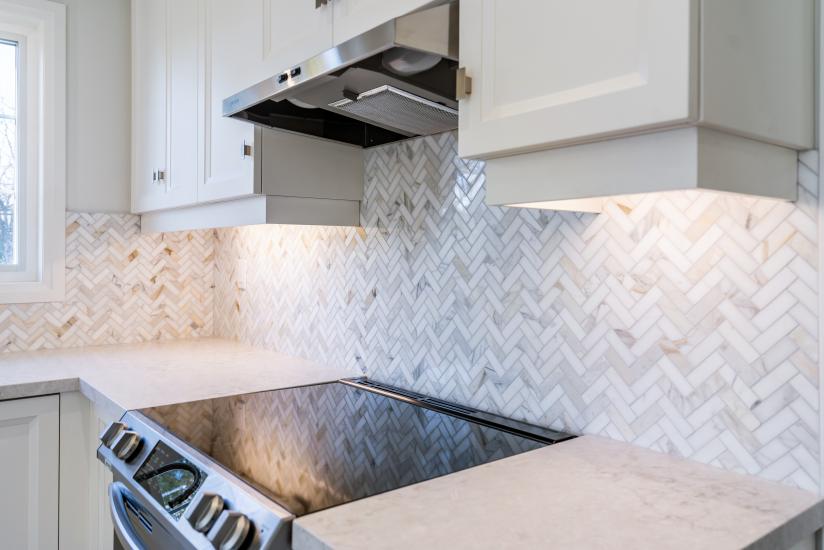 Property listing for 2 Dennis Drive, Smithville, Ontario