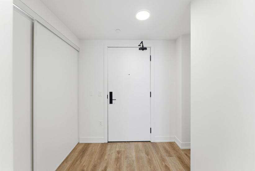 Property listing for #606-1 Jarvis St., Hamilton, ON