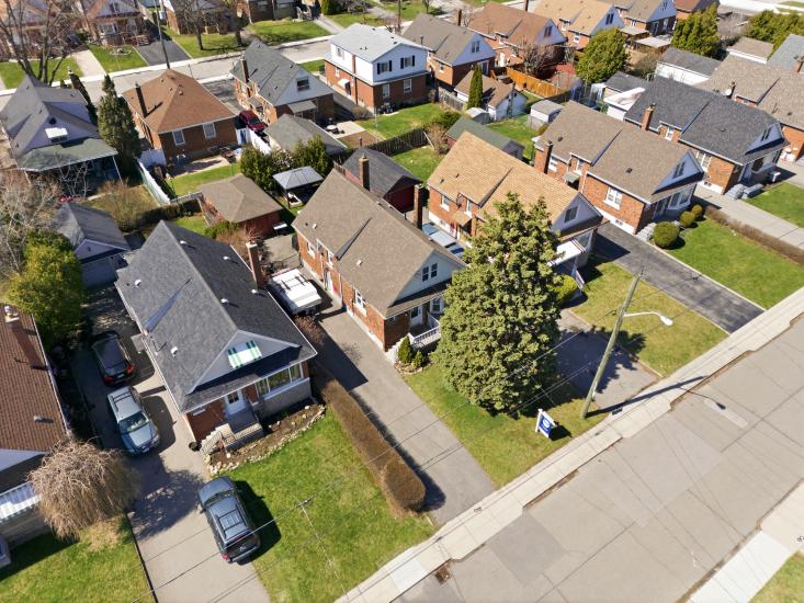 Property listing for 26 Isabel Ave., Hamilton, ON