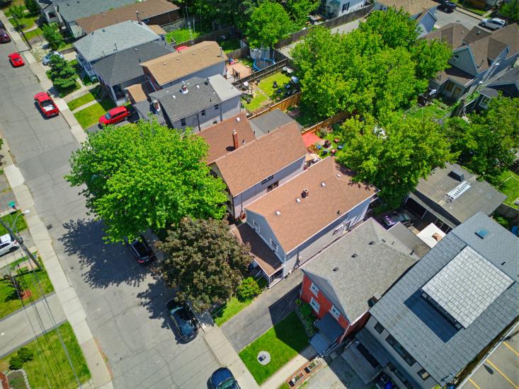 Property listing for 124 Campbell Ave., Hamilton, ON