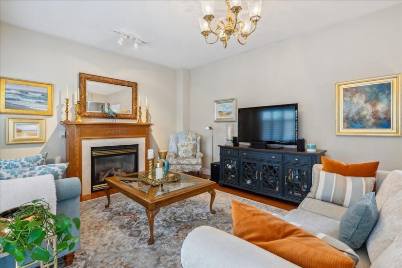 Property listing for #101-100 Beddoe Dr., Hamilton, ON