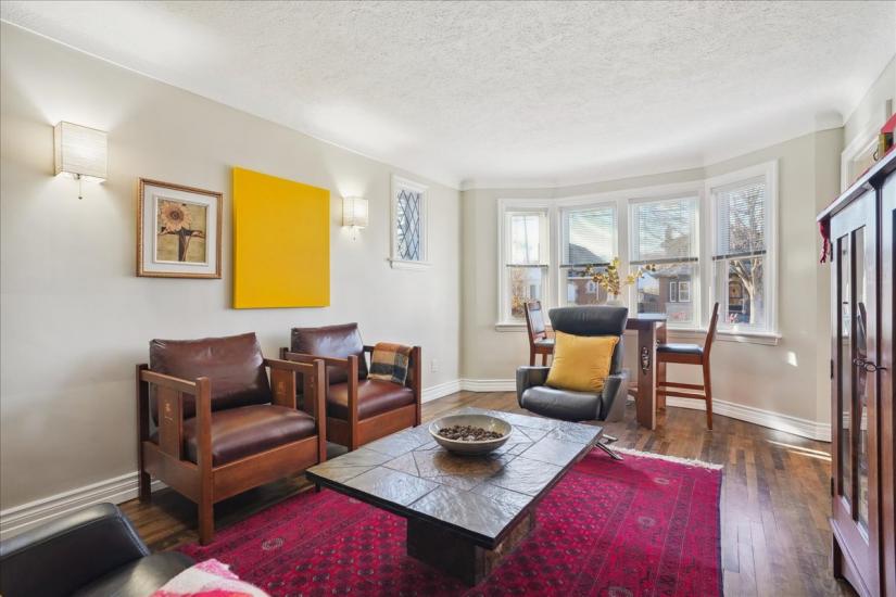Property listing for 56 Uplands Ave., Hamilton, ON