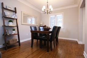 Property listing for 6 Tweedsmuir Ave., Dundas, ON