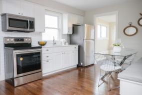 Property listing for 69 East 22nd St., Hamilton, ON