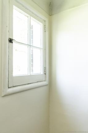 Property listing for 46 Newton Ave., Hamilton, Ontario