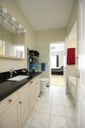 Property listing for #82-48 Manitoulin Trail, Hamilton, Ontario