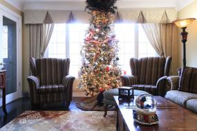 Property listing for 128 York Rd., Dundas, ON