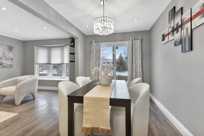 Property listing for #7-860 Rymal Rd. E., Hamilton, ON