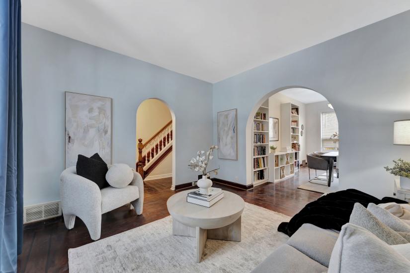 Property listing for 8 Senator Ave., Hamilton, ON