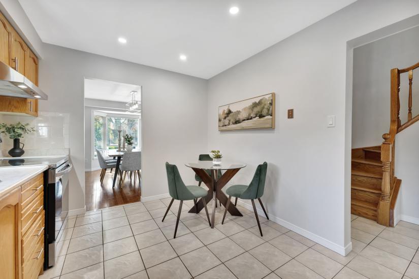 Property listing for 60 Kitty Murray Lane, Ancaster, ON