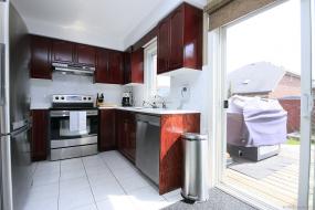 Property listing for 39 Benvenuto Cres., Hamilton, ON