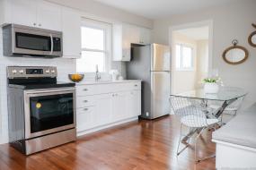Property listing for 69 East 22nd St., Hamilton, ON