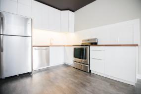 Property listing for 230 Birge St., Hamilton, ON