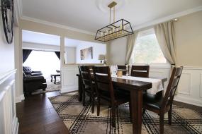 Property listing for 32 Wade Rd., Ancaster, ON